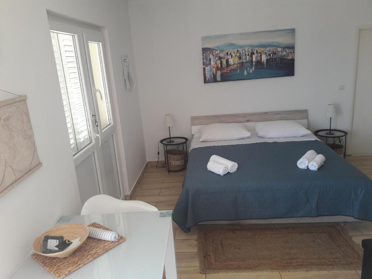 Apartment Tea Primošten Eksteriør billede